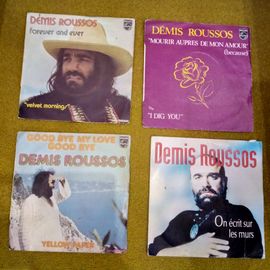 Lot De Quatre 45 Tours Demis Roussos