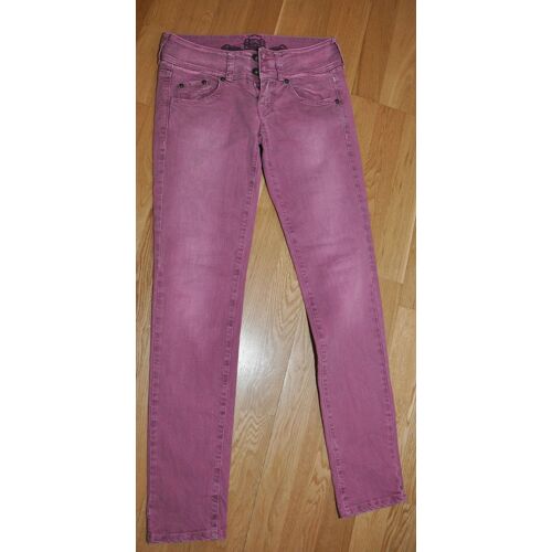 Jean Femme T 38 Marque Marlboro Classics 96% Coton Et 4% Élasthanne Taille 38 Cm Entre-Jambe 82 Cm