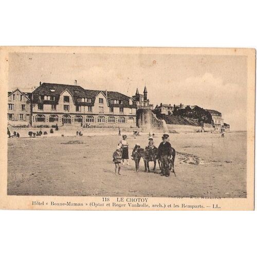 Le Crotoy - Hôtel "Bonne Maman" (Optat Et Roger Vanhulle, Architecte) Et Les Remparts