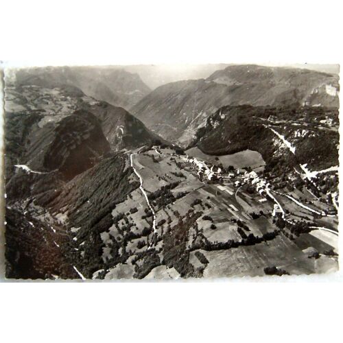 Hauteville (Ain) - Village De Lacoux Et Vallée De Charabotte