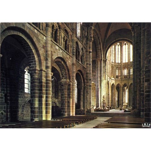 Images De France : Le Mont Saint Michel, Intérieur De L'église Abbatiale (Ref 500221)