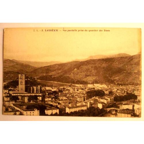 Carte Postale Ancienne Herault Lodeve Vue Partielle Du Quartier Des Tines