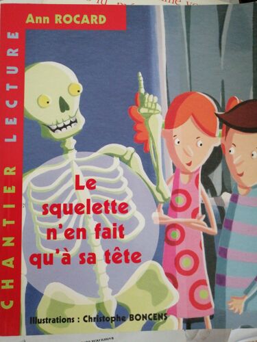 Le Squelette N'en Fait Qu'à Sa Tête