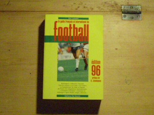 Le Guide Français Et International Du Football