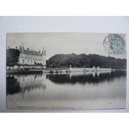 Rambouillet Le Parc L'ile Vue Du Potager