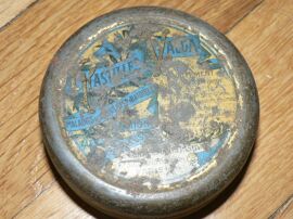 Vieille Boîte Ronde De Pastilles Valda
