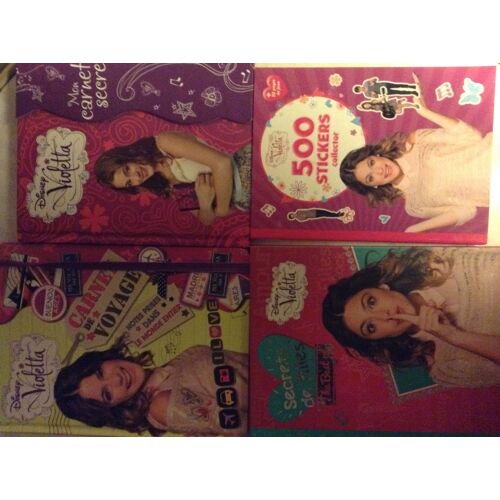 Lot De 4 Livres Violetta / Carnet De Voyage / Mon Carnet Secret / Secrets De Filles Best Of / 500 Stickers Collector