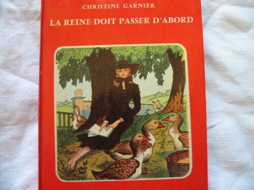 La Reine Doit Passer D'abord La Reine Doit Passer D'abord