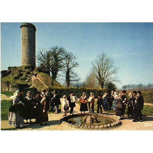 Carte Postale Groupe Folklorique Piegutain Lous Picataus De La Tour Piegut