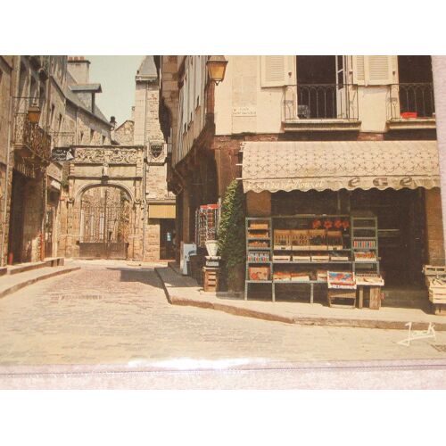 Dinan , La Rue De La Larderie Et L'hôtel Beaumanoir , Carte Des Années 70
