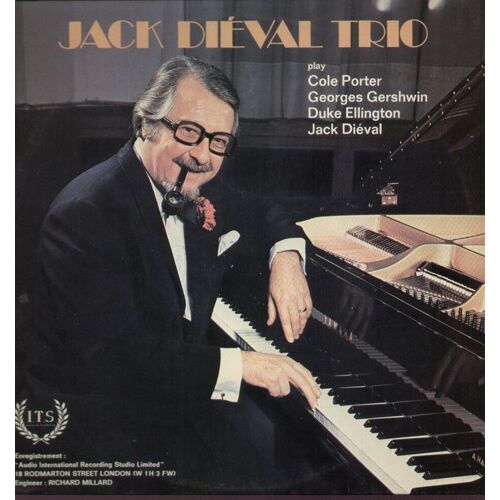 Play  Begin The Beguine (Cole Porter), The Man I Love (Georges Gershwin), Just Squeeze Me (Duke Ellington),  The Way Of Love (Jack Dieval), Night And Day, Sophisticated Lady...