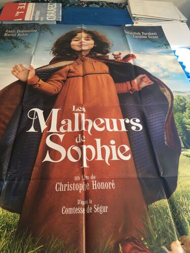 Les Malheurs De Sophie - Véritable Affiche De Cinéma Pliée - Format 120x160 Cm -De Christophe Honoré Avec Anaïs Demoustier, Golshifteh Farahani, Muriel Robin, Caroline Grant, David Prat - 2016