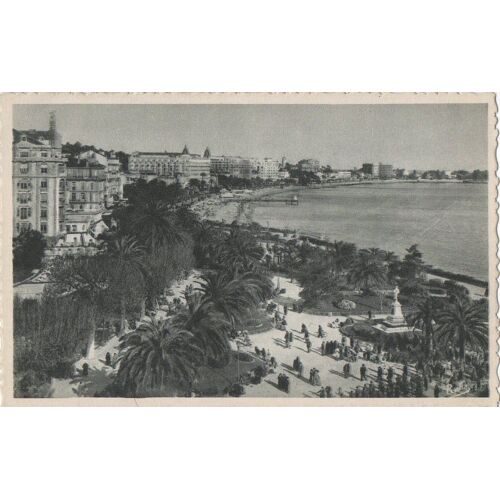 Carte Postale - Cannes - Les Jardins De La Croisette Et Les Grands Hôtels