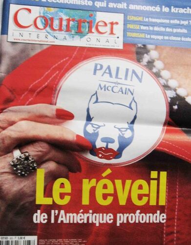 Courrier International  N° 933 : Le Reveil De L'amerique Profonde / Espagne Et Franquisme /  Presse Le Declin Des Gratuits /  Voyage En Classe Eco
