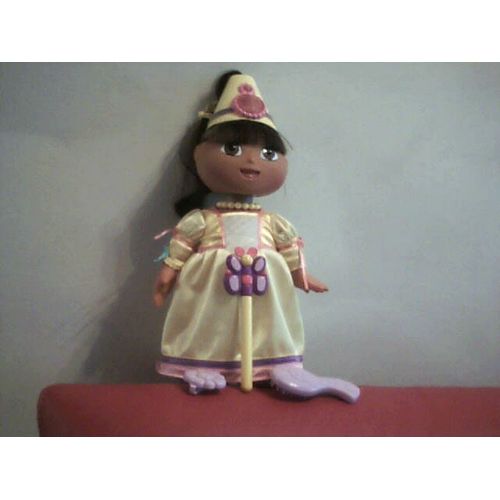 Poupée - Princesse Dora