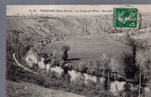 Carte Postale De Thouars (Deux-Sèvres) Le Cirque De Missé