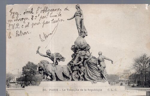 Carte Postale De Paris : Le Triomphe De La République