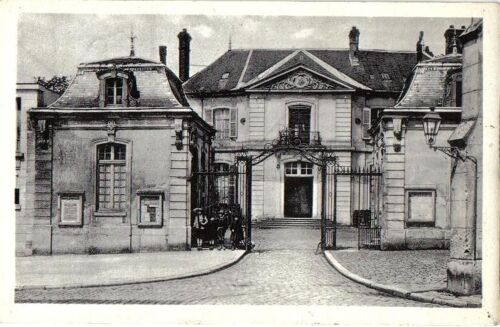 Carte Postale Ancienne, France, Picardie, Aisne ( 02 ), Villers Cotterets, L'hôtel De Ville - Oblitération Du 06/09/1954
