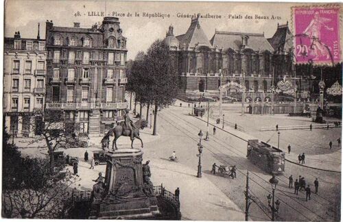 Carte Postale Ancienne, France, Nord ( 59 ), Lille, Place De La République, Général Faidherbe, Palais Des Beaux Arts - Oblitération 1933