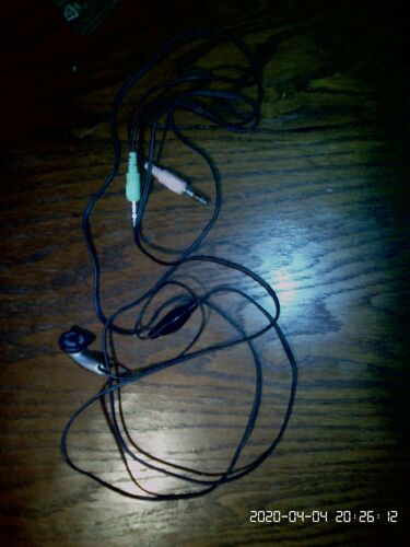 CABLE ECOUTEUR MICRO ENTRER SORTIE AUDIO JACK 3.5 MM MALE 1.4 M