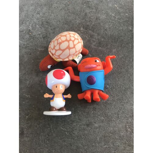 Lot De 3 Jouets Mac Donalds ( Tortue,2015,Nintendo 2016)