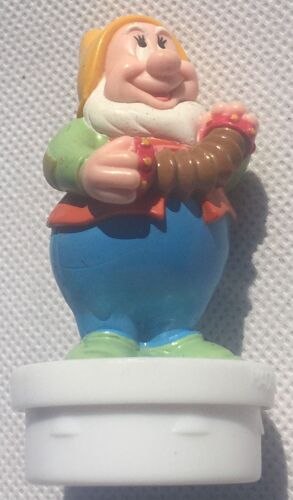 Figurine Nain , Blanche Neige Et Les Sept Nain, Dessin Animé, Walt Disney, Animation