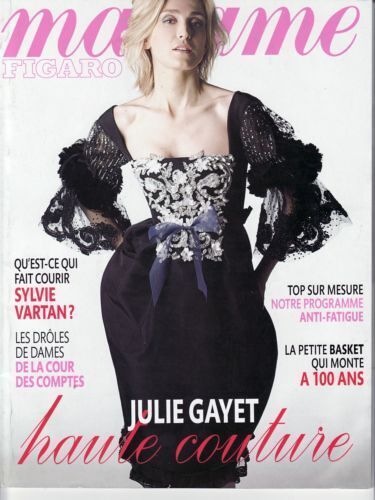 Madame Figaro  N° 1225 : Julie Gayet  Haute Couture
