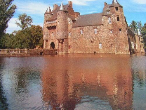 Vieilles Maisons Francaises Patrimoine Du Morbihan  N° 1 : Campeneac.Chateau De Trecessan (Morbihan); Vieux Saints Bretons; Chapelles Rurales