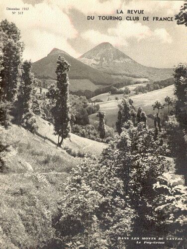 La Revue Du Touring Club De France  N° 517 : La Campagne Charentaise . Les Chutes De La Foulakary En Afrique Equatoriale Francaise .