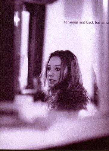 Tori Amos:To Venus And Back Piano,  Vocal & Guitar (With Chord Boxes)