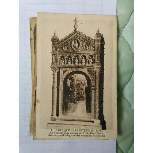 Basilique D'argenteuil - Reliquaire De La Tunique De Jésus Christ