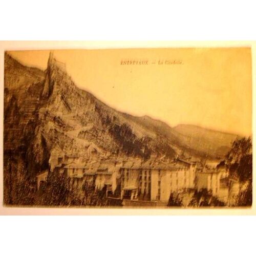 Carte Postale Semi Moderne Alpes De Haute Provence Entrevaux  La Citadelle