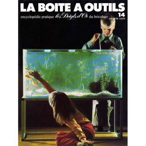 La Boite A Outils  N° 14 : Un Secretaire Tres Habille