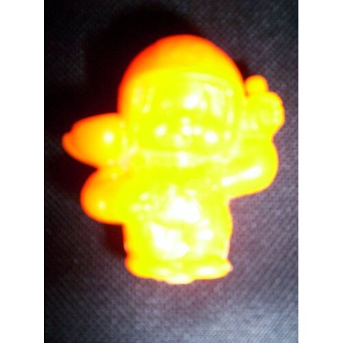 Kiki Bonux Orange - Ajena - Figurine Champion Automobile