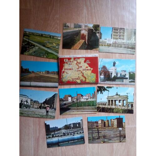Petit Carnet Carte Postal....Mur De Berlin