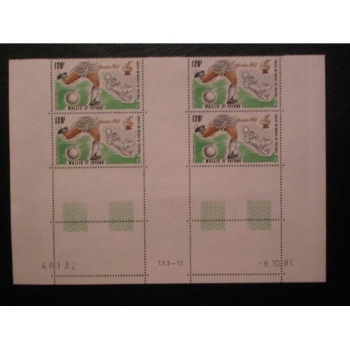 Wallis & Futuna - Poste Aérienne 1981- Y & T No 112 - Bloc De 4/Coin Daté  Neuf