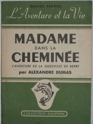 Madame Dans La Cheminee