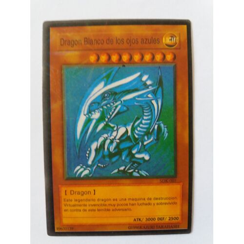 Dragon Blanco De Los Ojos Azules