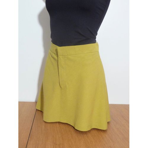 Jupe Courte Evasée Vert Clair- Taille L- Zara