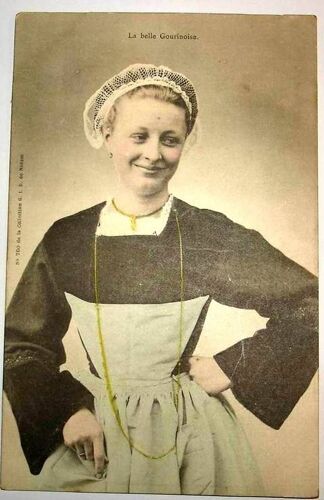 Carte Postale Ancienne Bretagne La Belle Gourinoise