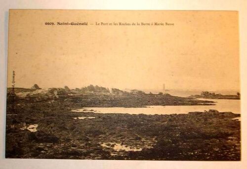 Saint Guenole Le Port Et Les Roches De La Barre A Maree Basse