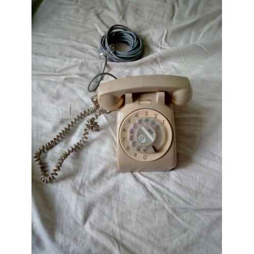 Téléphone Ancien À Cadran