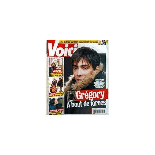 Voici N° 896 : Grégory A Bout De Forces