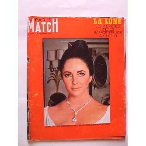 Paris Match  N° 1074 : La Lune Les Premieres Photos Rapportées Par Apollo Xii. Liz Taylor Et Son Diamant De 600 Millions