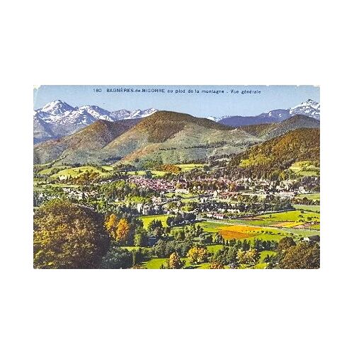 Bagnéres De Bigorre."Vue Générale" ( Hte Pyrénées) 1960
