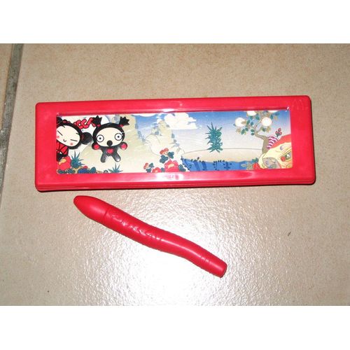 Pucca Boîte À Crayon + 1 Stylo
