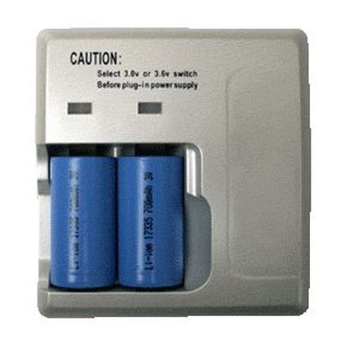 Chargeur CR123 pour lampe torche luxeon / xenon