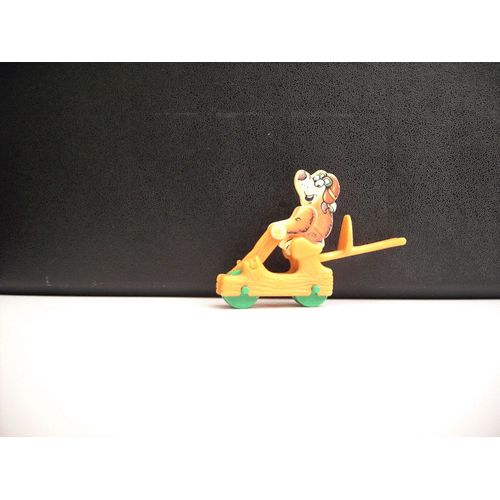 Kinder - K98 N. 75 / K98n75 : Le Chien Motard Sur Son Véhicule En Bois