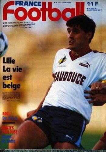 France Football N° 2111 Du 23/09/1986
