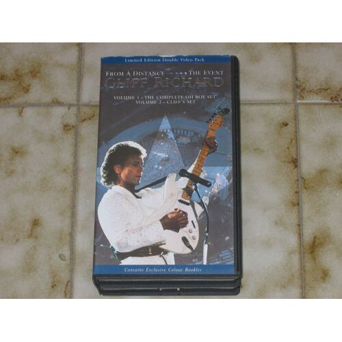 Cliff Richard From A Distance The Event (Coffret 2 Vhs)
